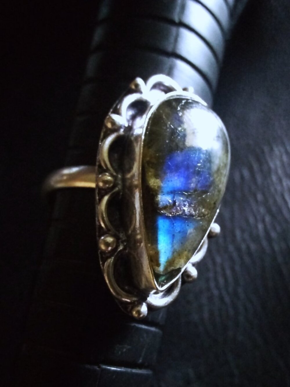Sz 8.75: Labradorite Teardrop Ring ~ Beautiful Blue Flash! Business Casual Boho